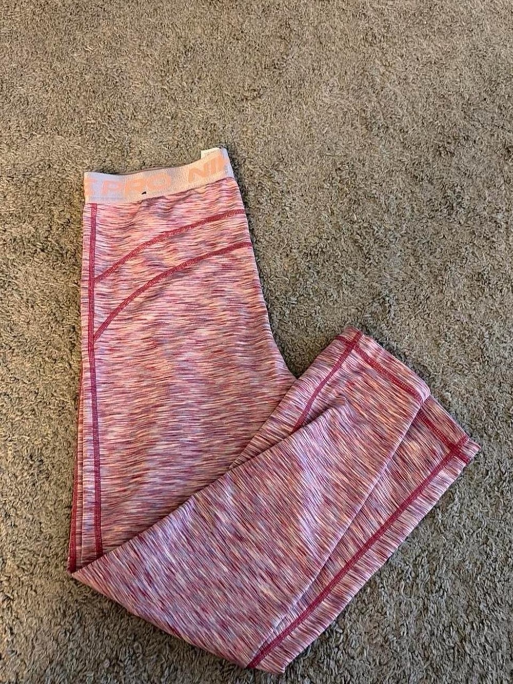 Pink Nike Barely Worn Pink Workout Set - sports bra and leggings included!!